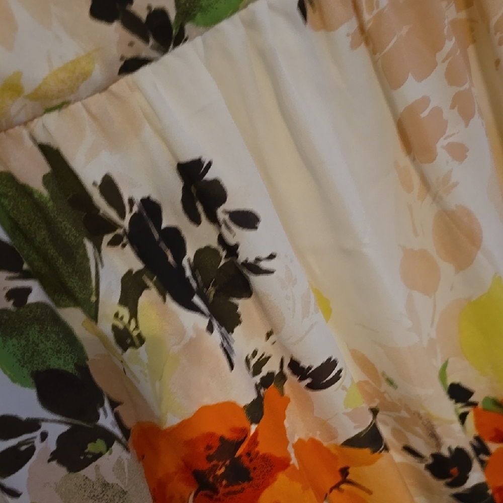 Elegant Cream and Orange Halter Midi Sundress - Picture 4 of 8